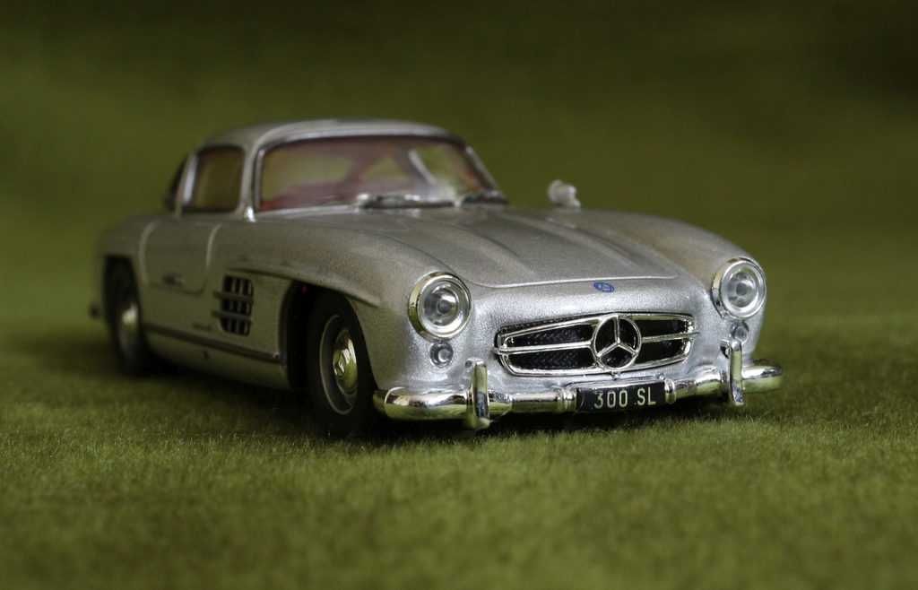 Mercedes-Benz 300SL W198 - model 1/43