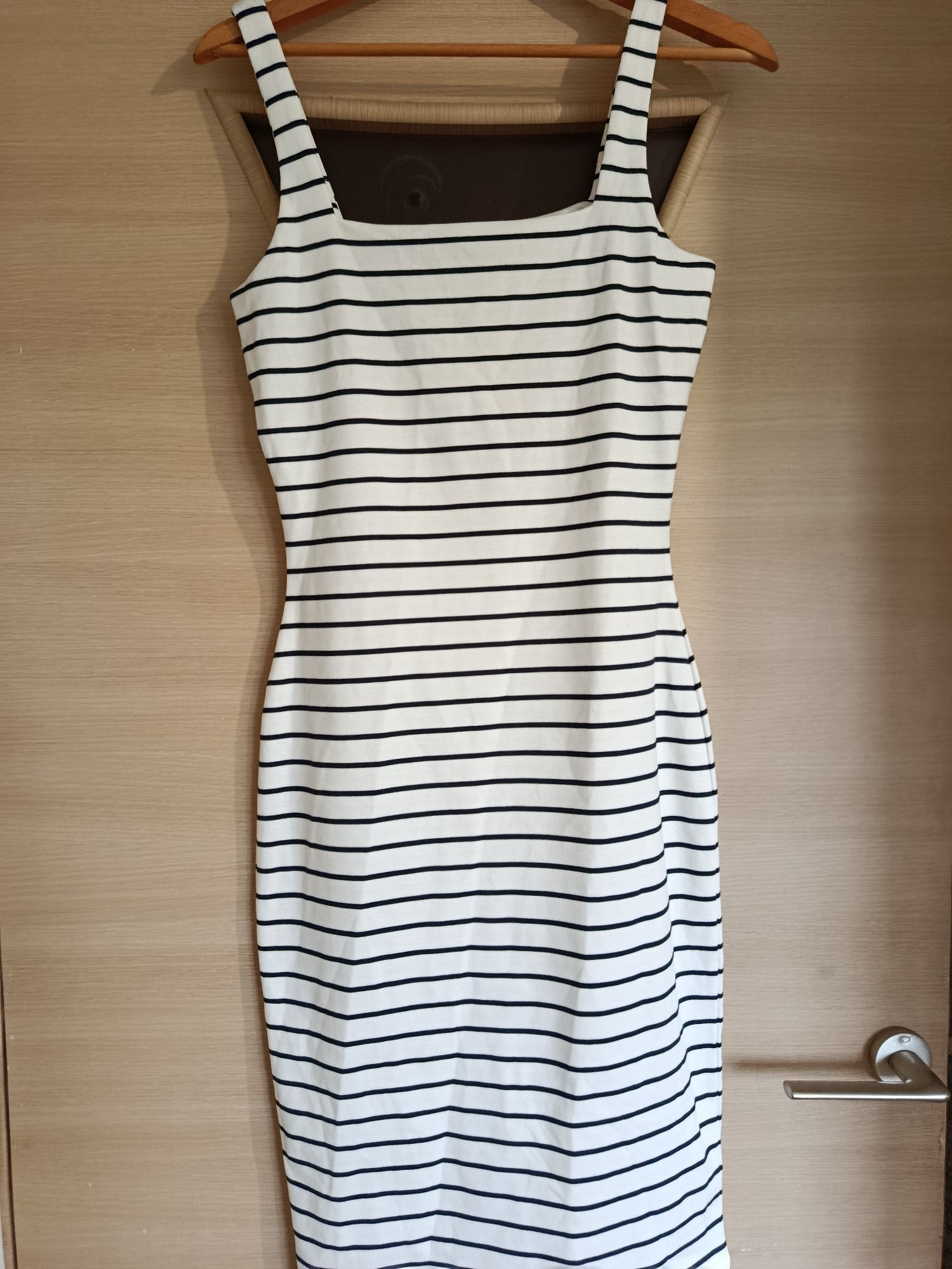 Платье.  Primark