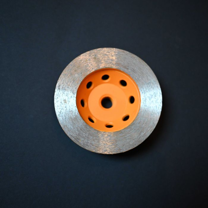 polerka cykliniarka tarcza do betonu i jastrychu