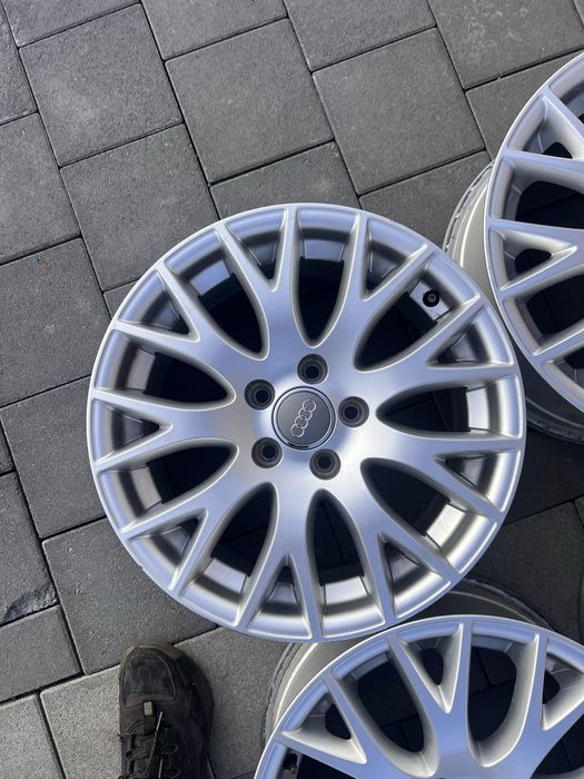 Felgi ALUminiowe 17'' 5x112 AUDI A4 A6 Oryginał