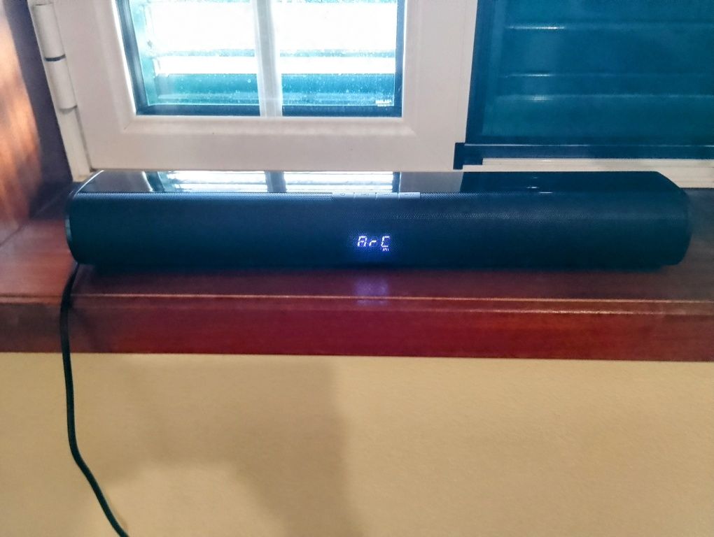 SOUNDBAR Completamente nova!!