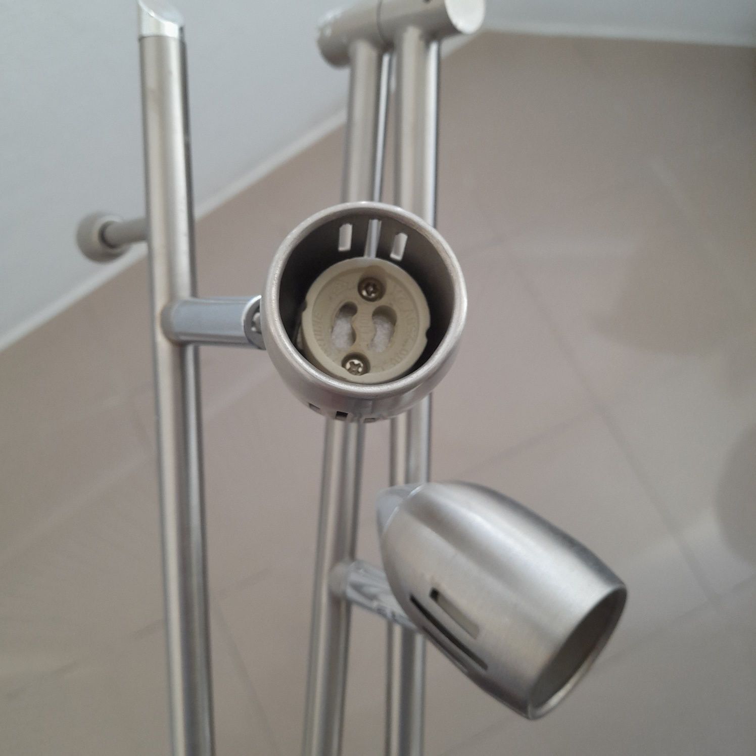 Candeeiro metal teto parede