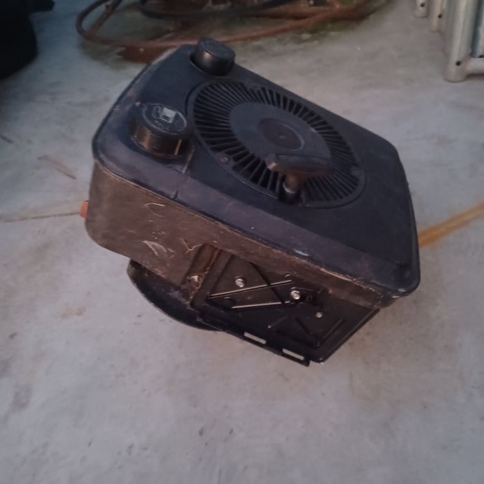 Silnik dolnozaworowy