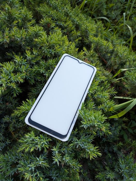 Защитное 5D стекло для Motorola G8 Power Lite все модели