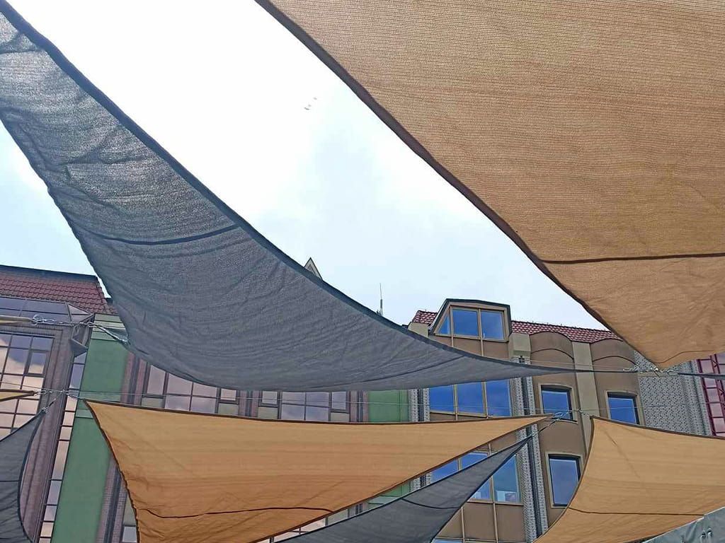 Żagiel przeciwsłoneczny HDPE 7x7x7