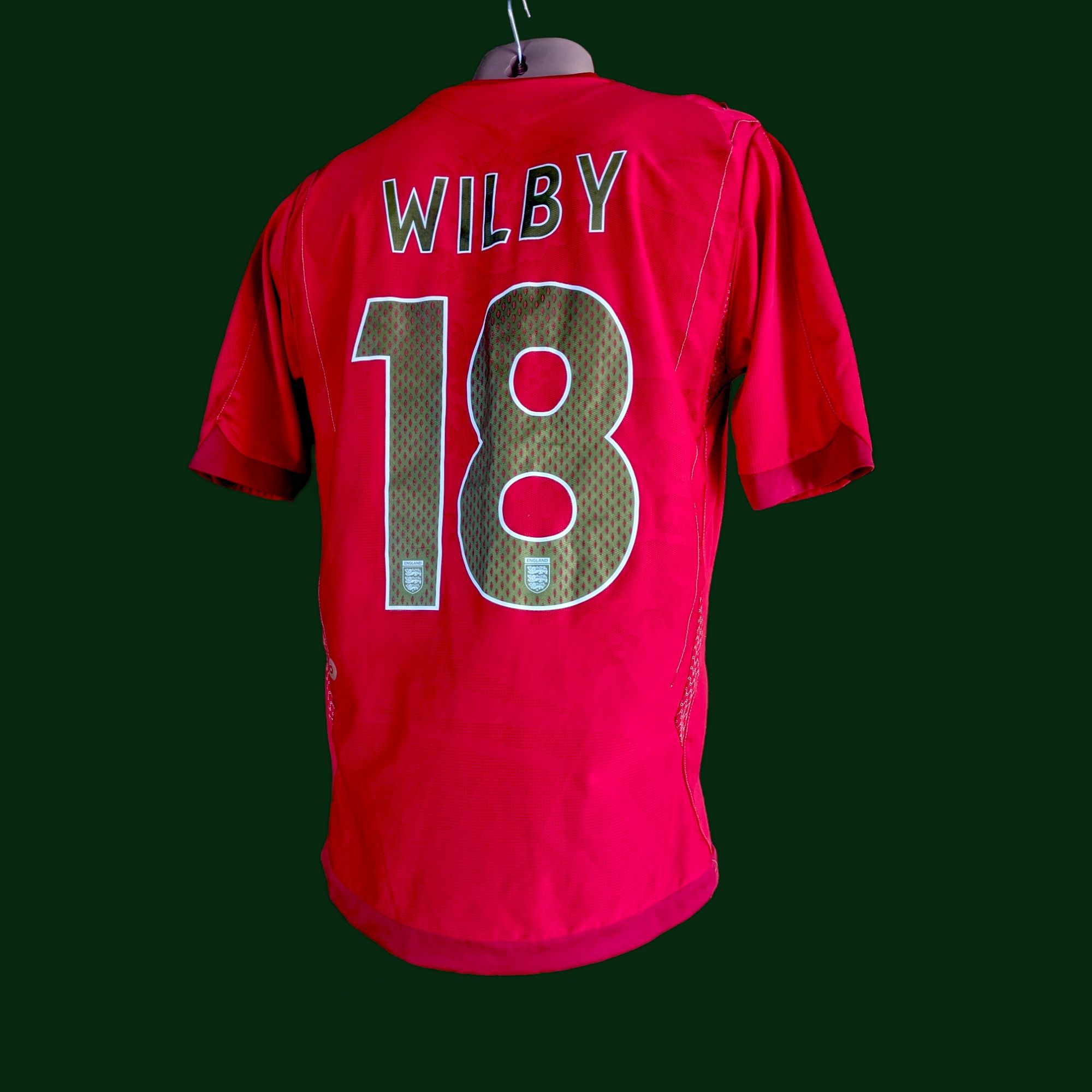 Бу футболка England wilby 18