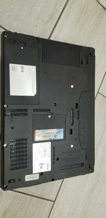 Ноутбук  Fujitsu Lifebook E734 / Intel Core i5-4210M/4 /