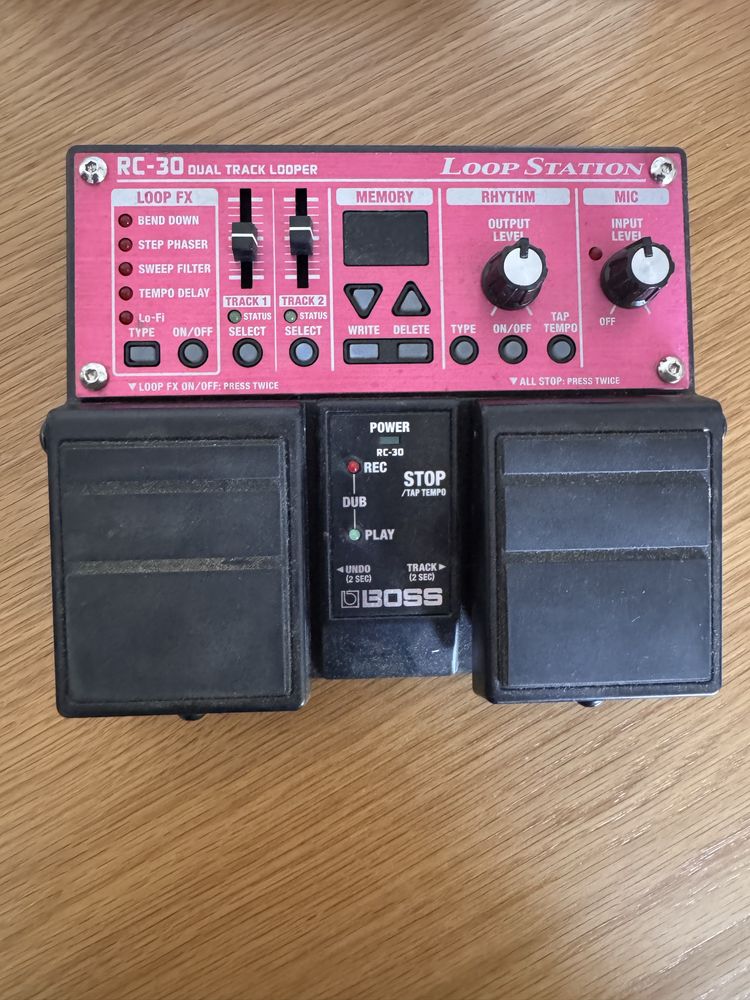 Boss RC-30 Loop Station