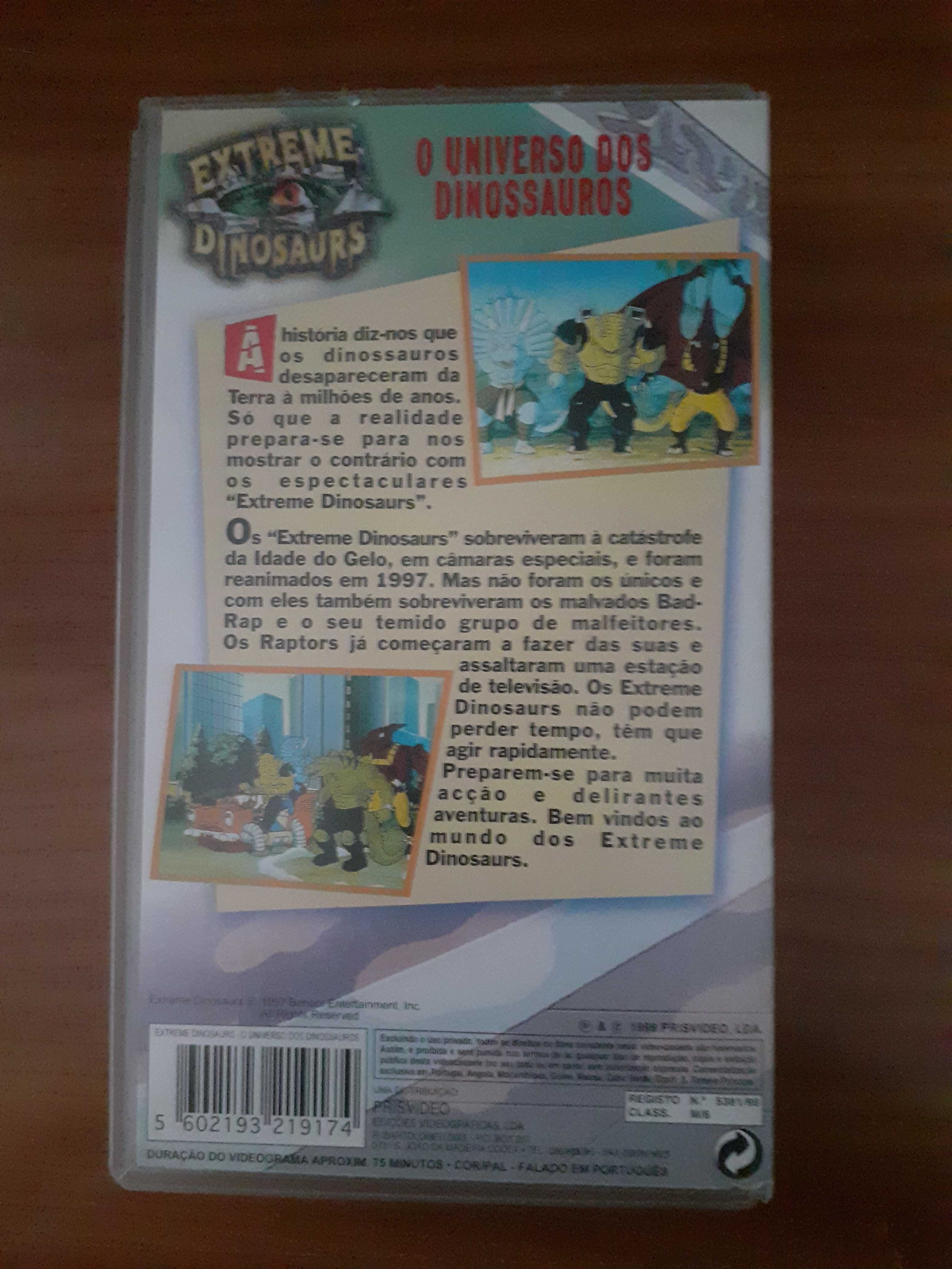 VHS: "Extreme Dinosaurs - O Universo dos Dinossauros"