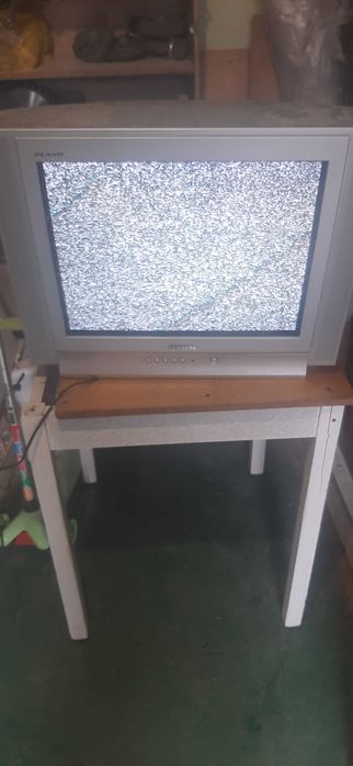 Телевизор самсунг