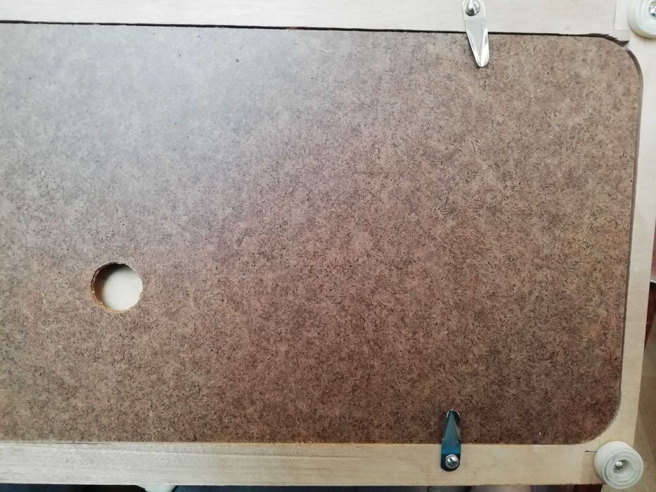 Швейная машинка  Чайка 132 М с электроприводом, идеальное состояние