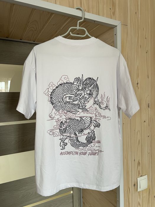 Фудболка д принтом дракона (М)