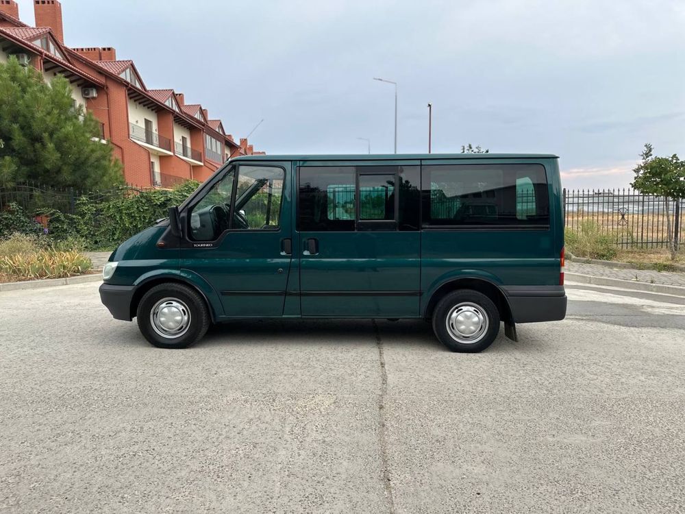 Ford Transit оригінал пасажир