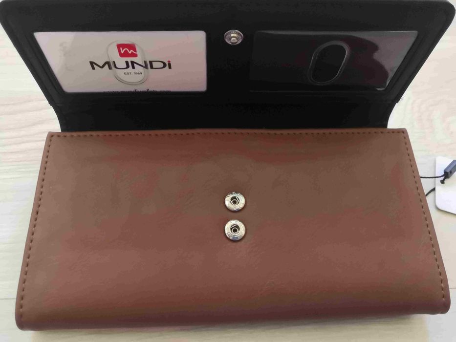 Portfel damski marki Mundi, nowy.