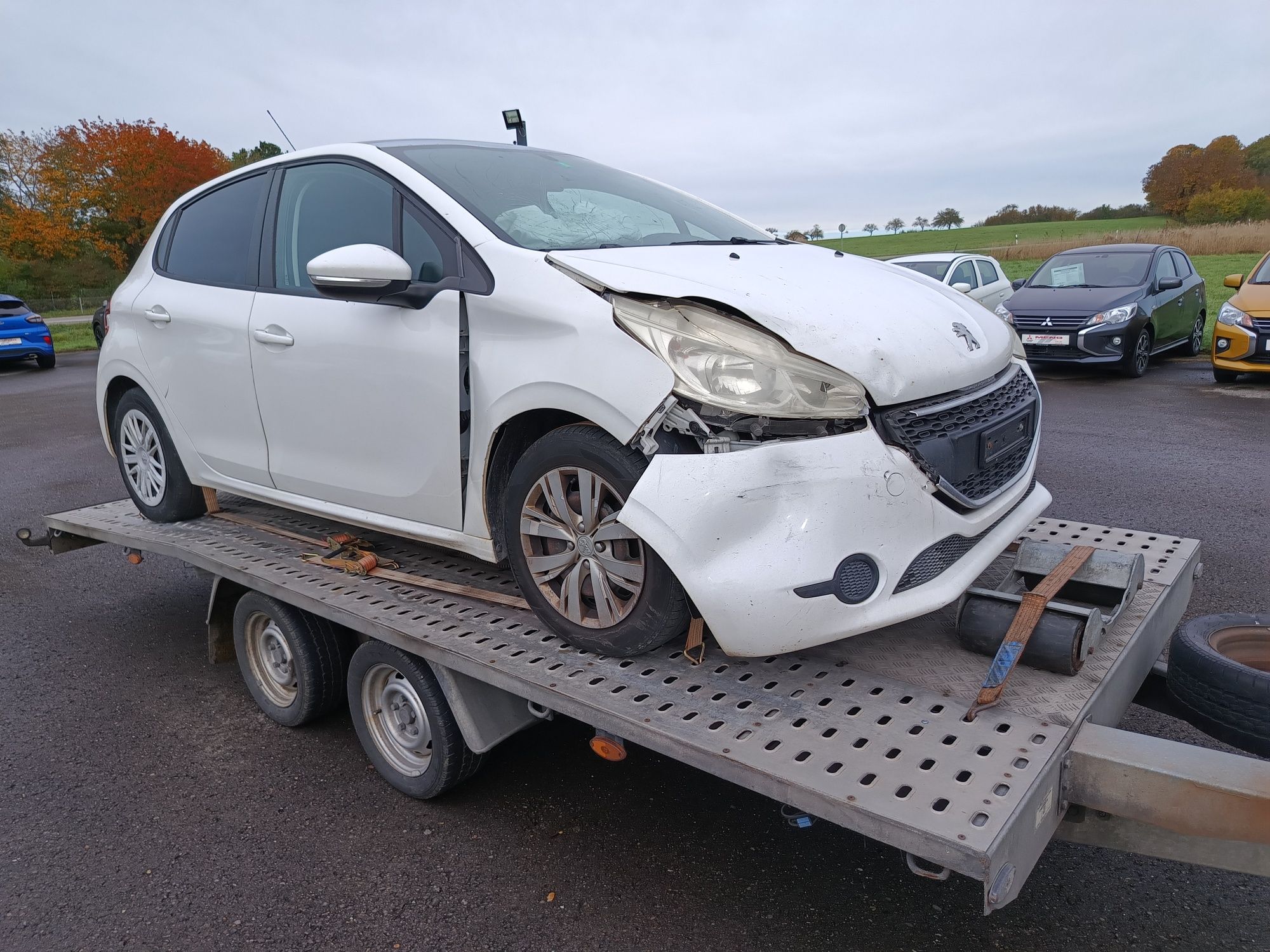 PEUGEOT 208 1.2 VTI panorama dach klima