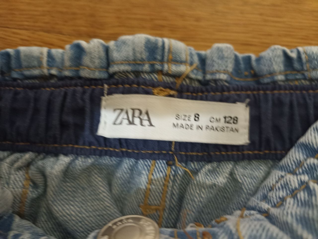 Джинсова юбка фірми Zara 128 розмір
