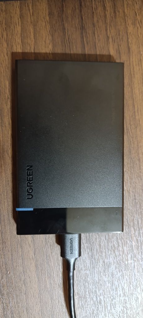 Зовнішня кешеня 3.1. 0. UGREEN