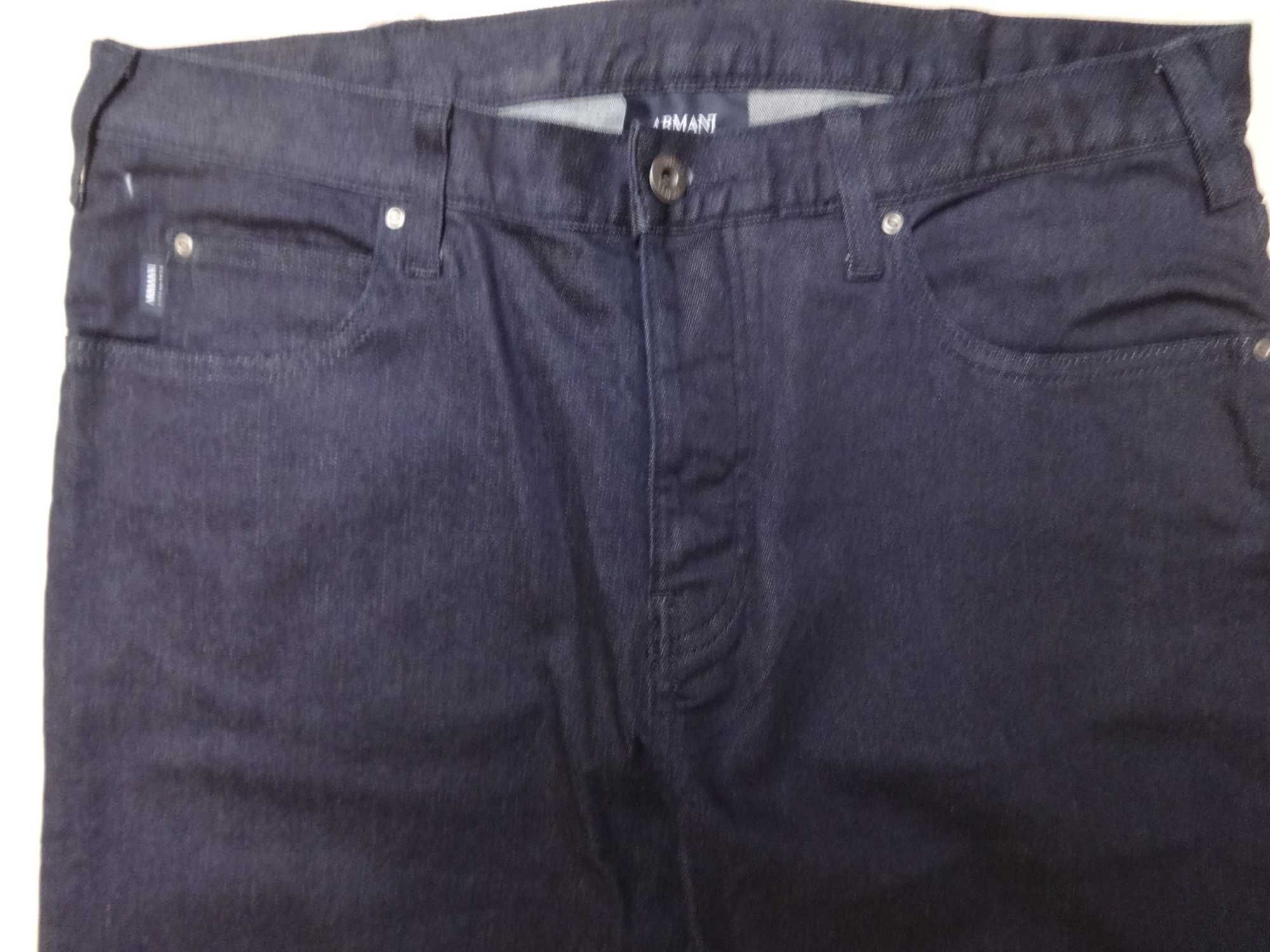 Armani Jeans spodnie męskie J21
