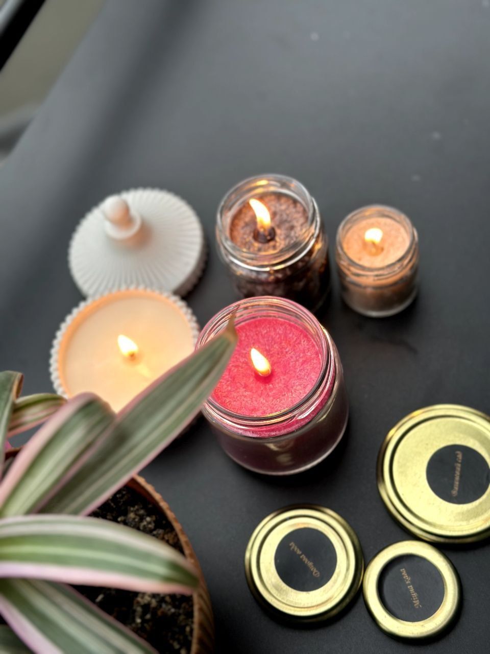 Свічки з різними ароматами