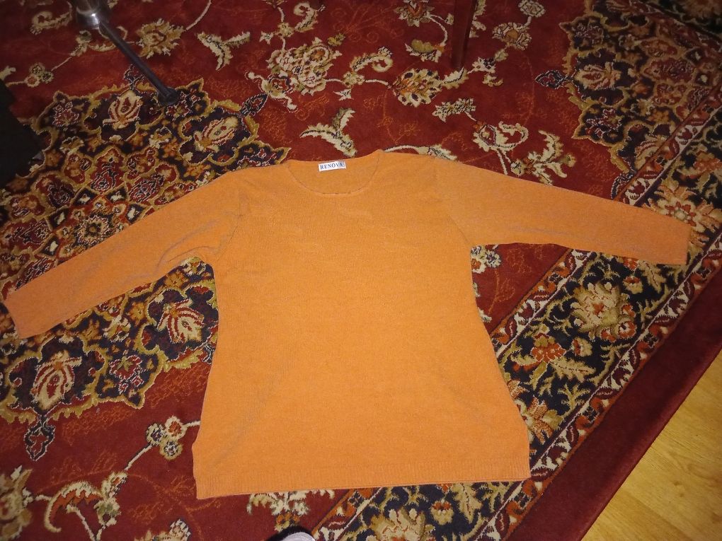 Pomarańczowy sweterk nowy!