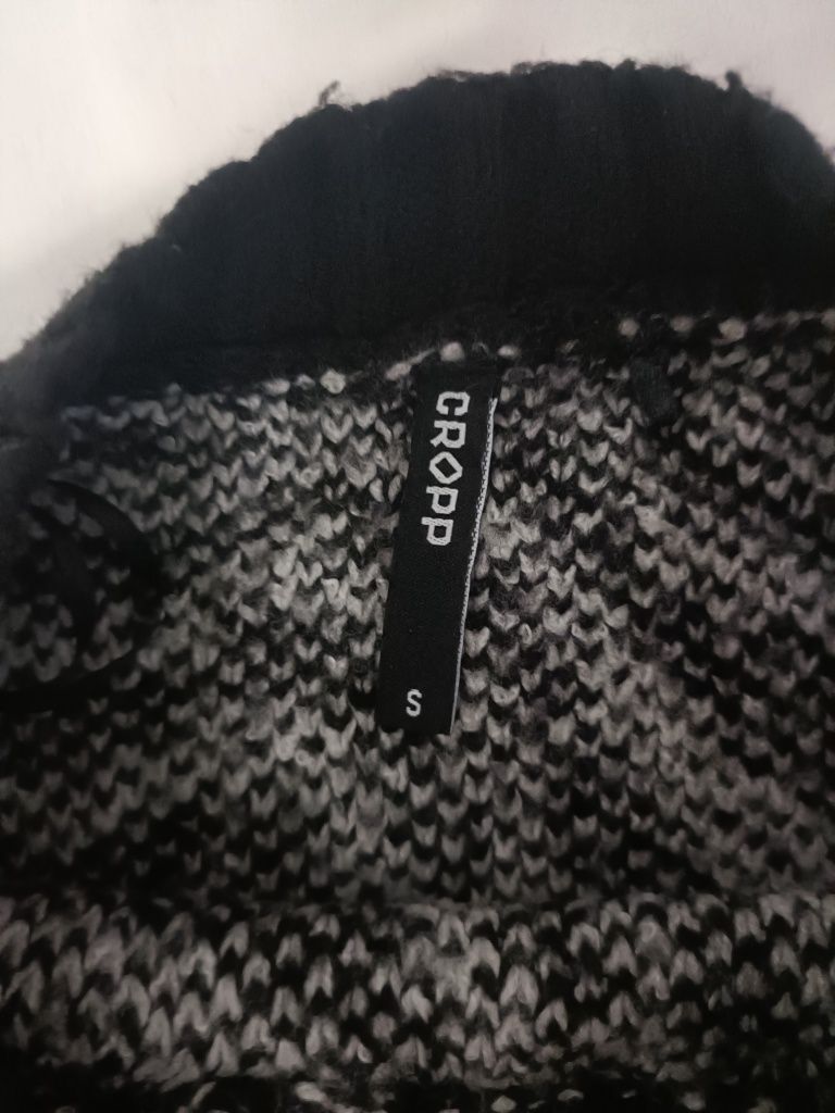 Sweterek Cropp rozmiar S