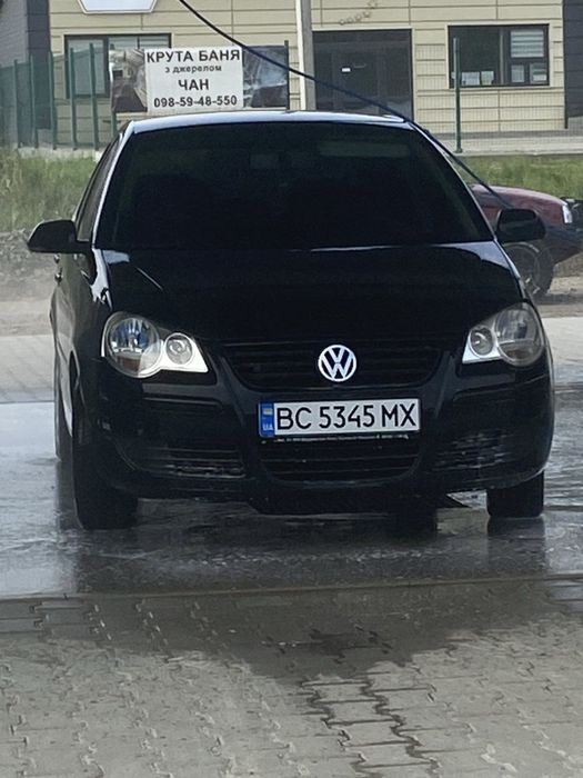 Продам Volkswagen Polo 4-й