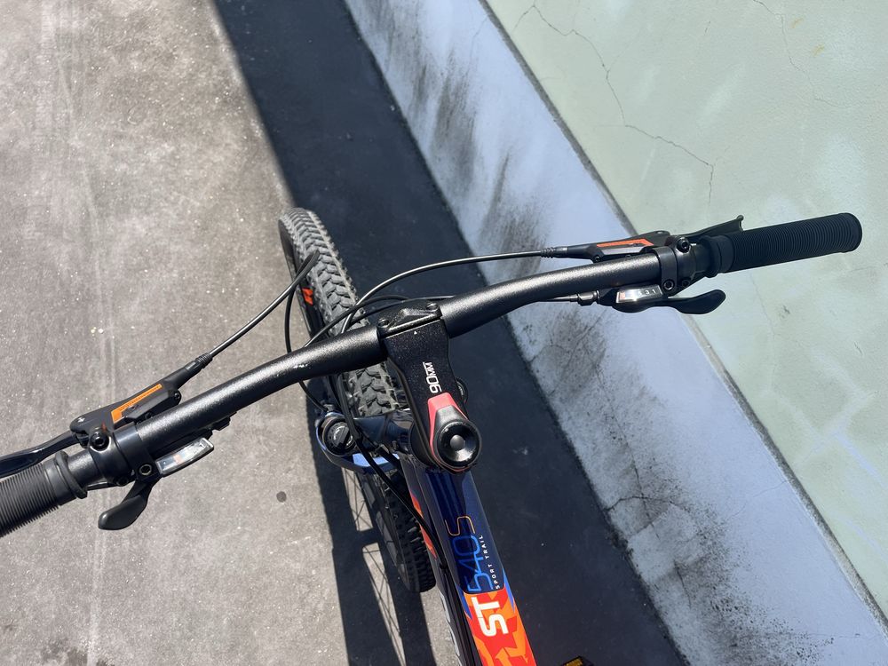 Bicicleta Rockrider ST 540S – Suspensão Total