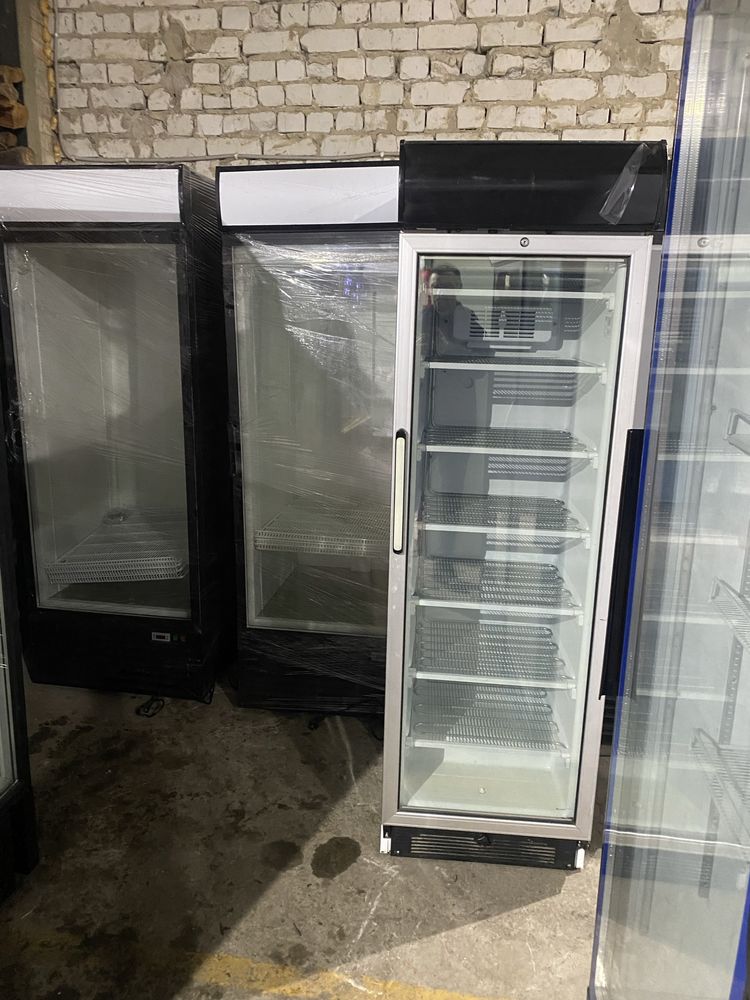 Холодильный шкаф Морозильный шкаф Ларь Барный Кондитерская витрина