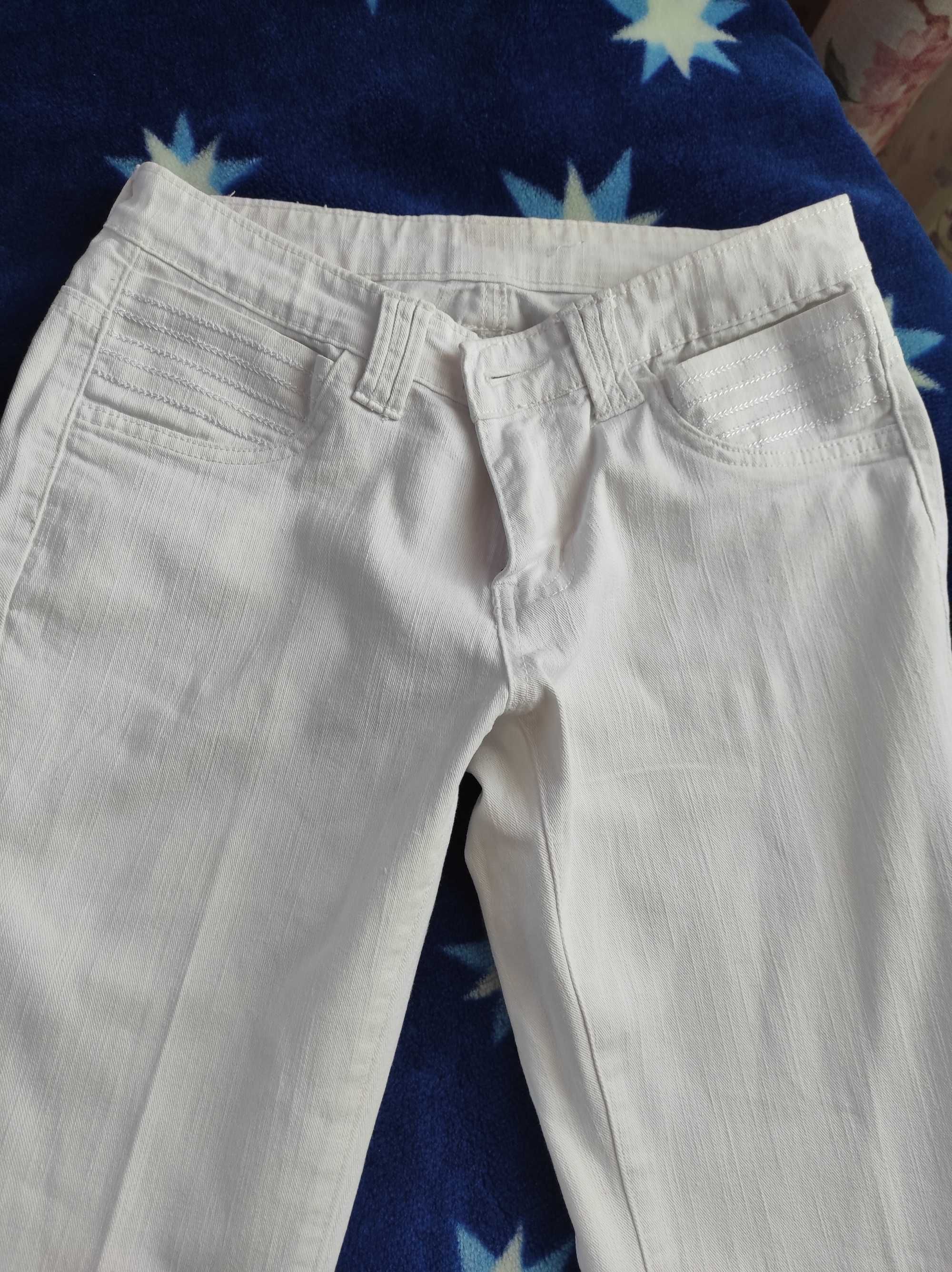 Жіночі джинси/ білі джинси