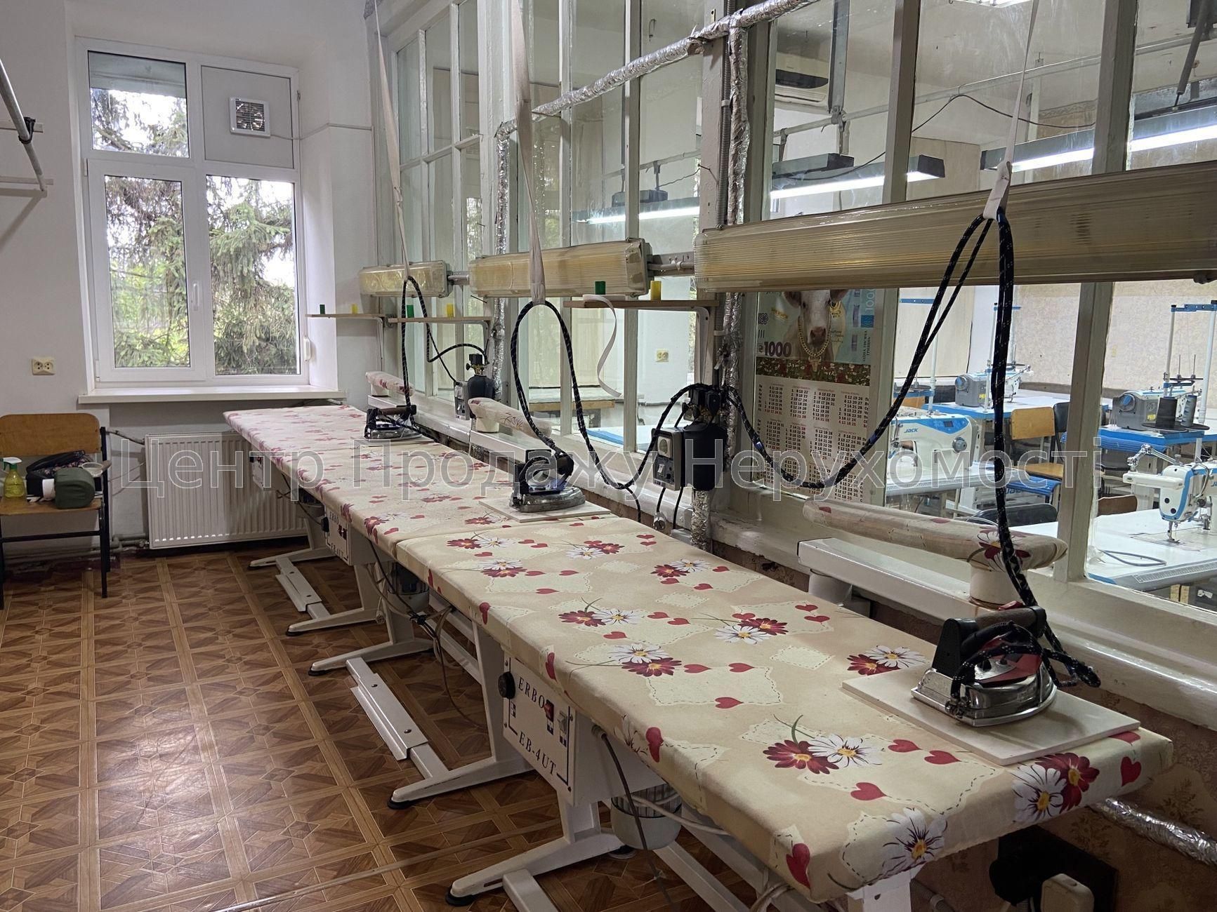 Продам 1/2 отдельно стоящего здания район Французского бульвара