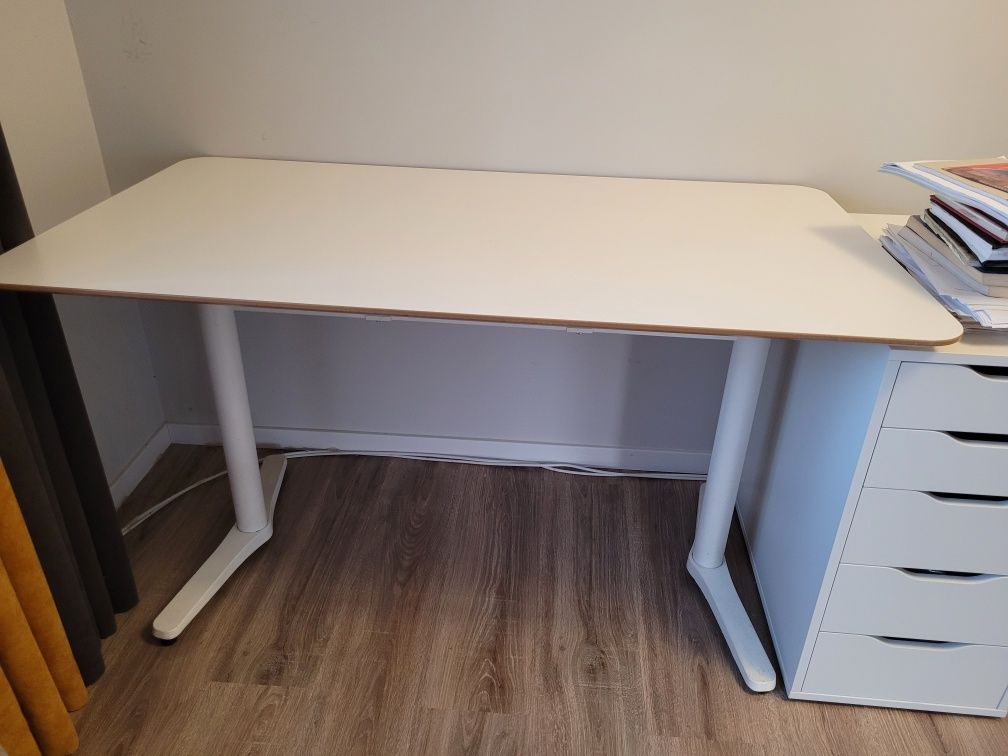 Sprzedam biurko bekant ikea białe