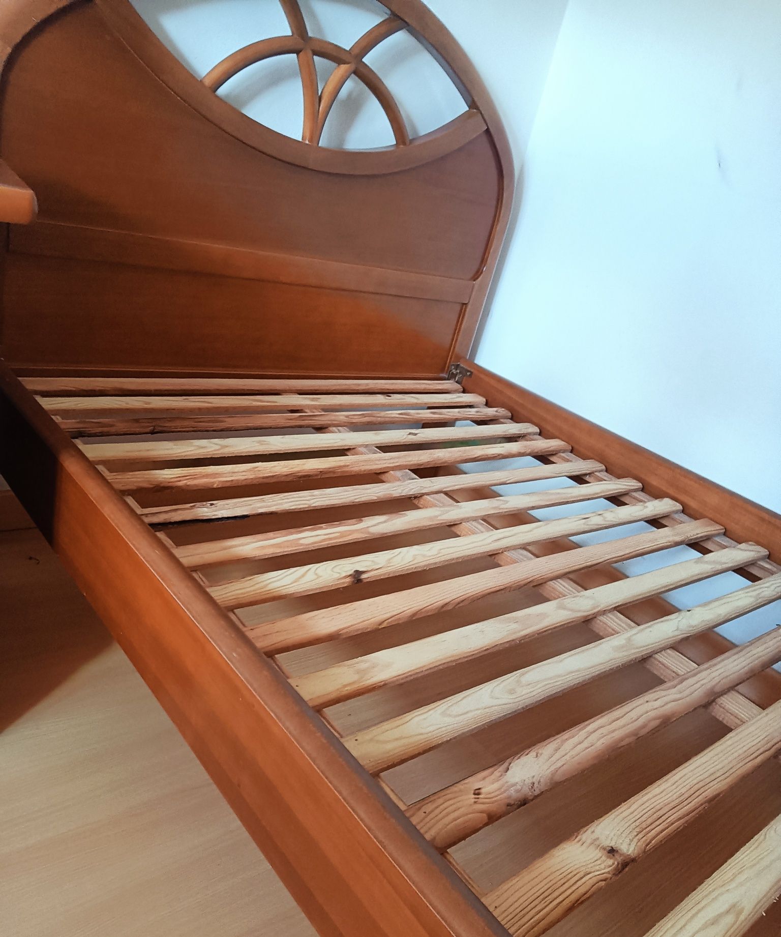 Mobilia de quarto de solteiro