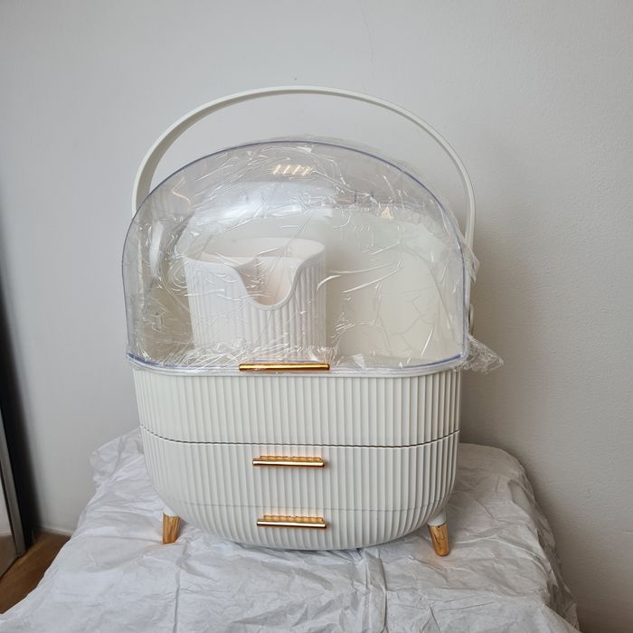 Органайзер для косметики на подарунок