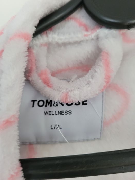 Szlafrok damski r.L/XL nowy z paskiem i kieszeniami