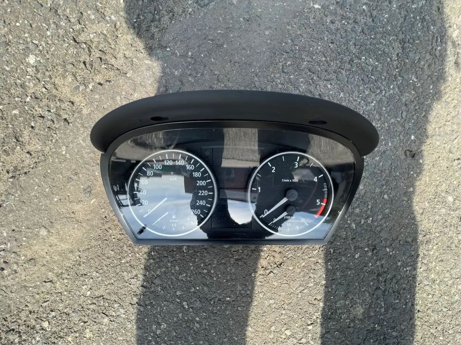 Bmw E90 Licznik 2.0 D