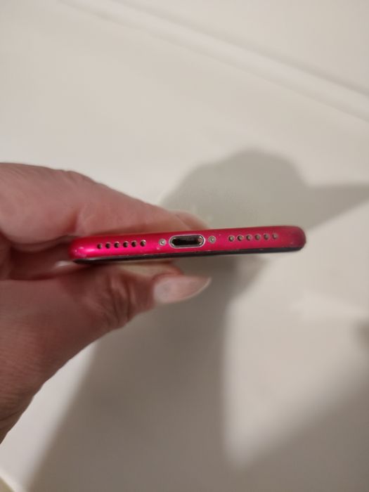 iPhone SE 2020 на 64gb R-sim