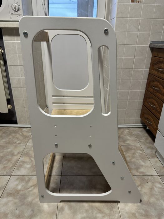 Продаємо якісну вежу монтессорі Wood&Kids