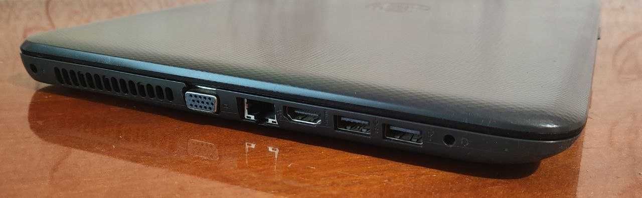 Игровой ноутбук HP 250 G4/i3-4005Ux4/SSD+HDD/8GB RAM/Батарея 2+ часа