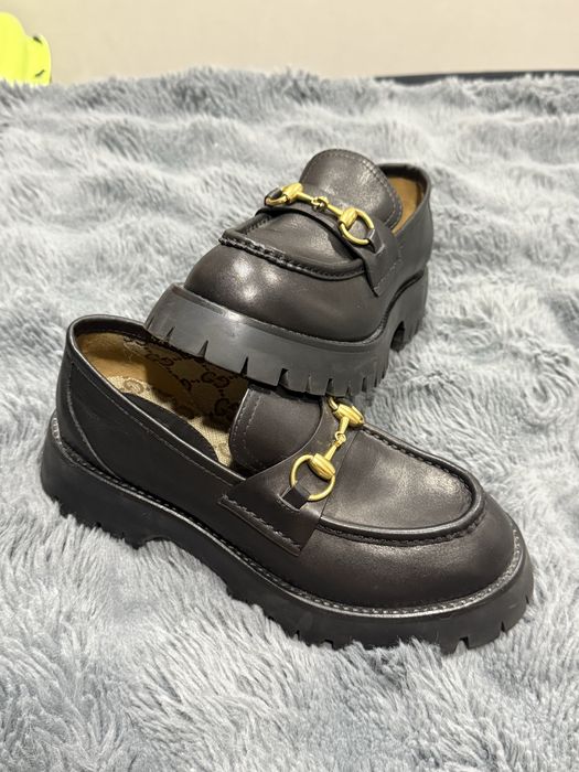 Лофери жіночі шкіряні брендові гуччі