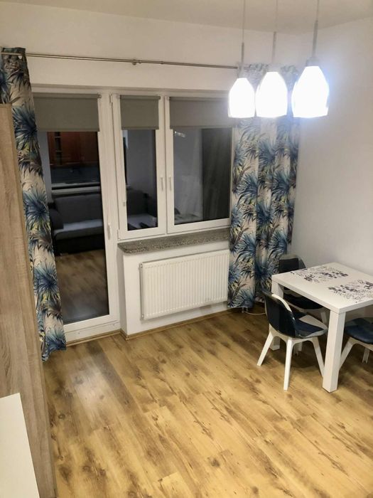 Wynajmę kawalerkę od zaraz na parterze