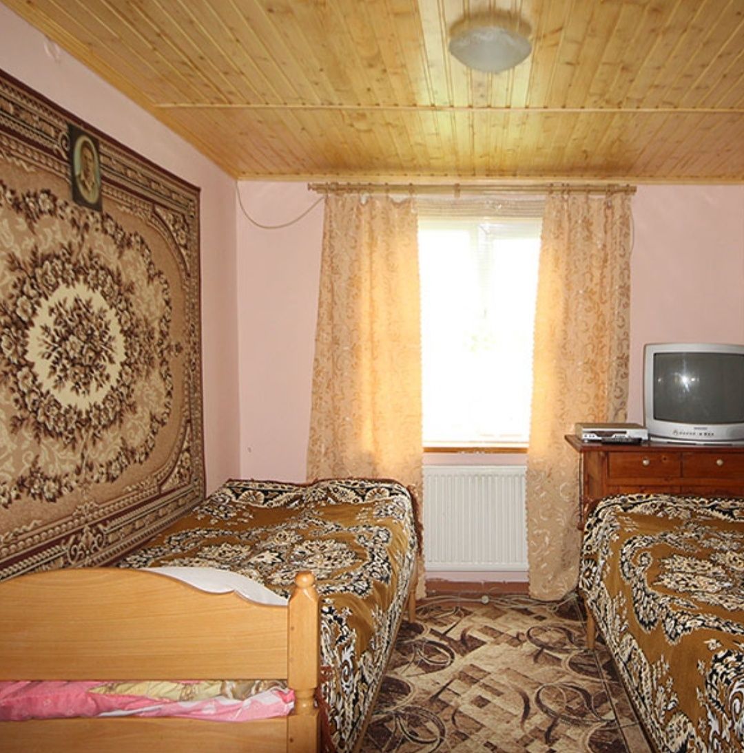 Відпочинок у Карпатах Славське Здається окремий будинок 6-8 осіб