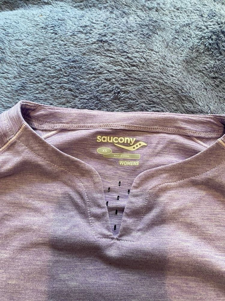 Спортивная кофта Saucony