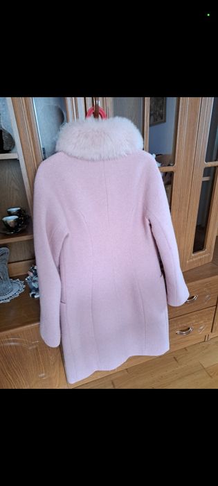Продам зимове пальто.