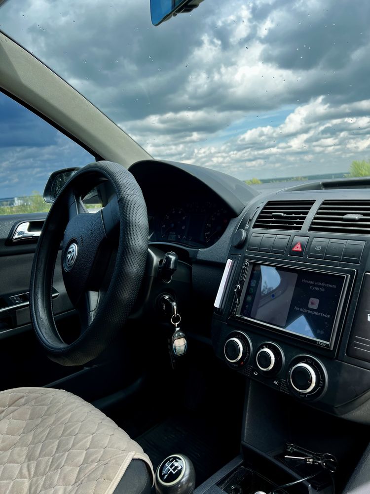 Volkswagen Polo 9n3
