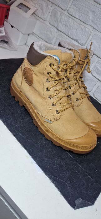 Palladium 42.     .