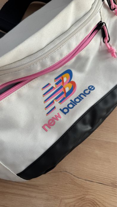 Бананка new balance