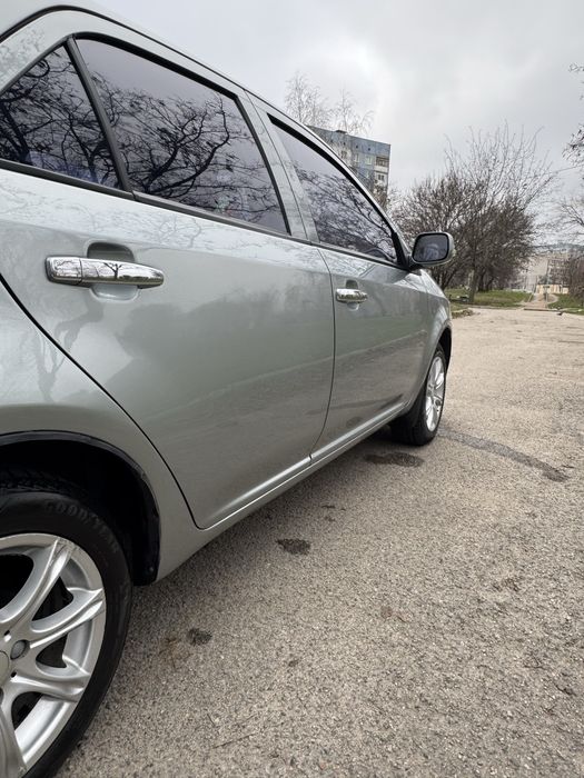 Geely Mk 2013г. Пробег 91т. Газ евро 4