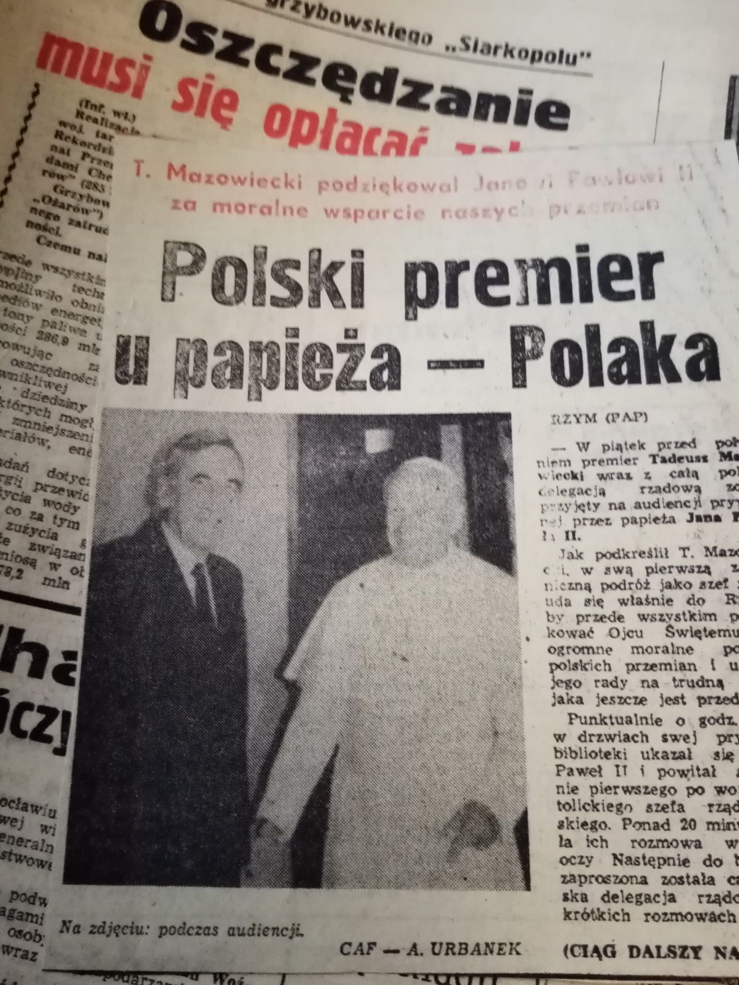 Jan Paweł II. Pielgrzymki do Polski. Gazety i wycinki z gazet