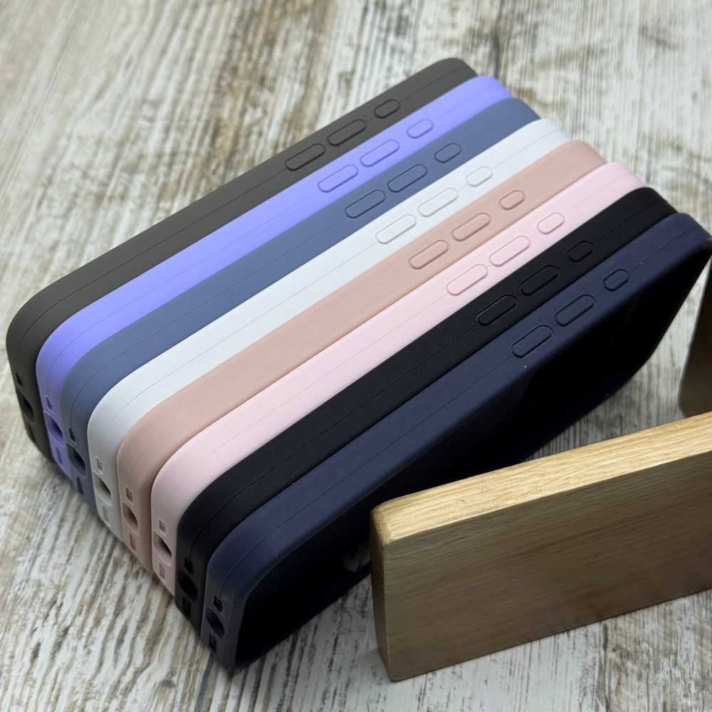 Чехол софттач Silicone Case на iPhone 16 Pro Max/ 16 Pro/ 16