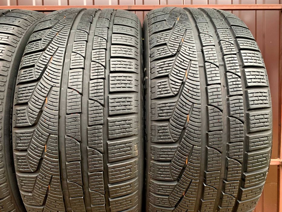 245/45 R17 Pirelli Sottozero Winter. Шини зимові 4 шт.